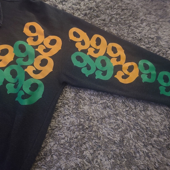 Gino Green Global Hoodie - Picture 4 of 6